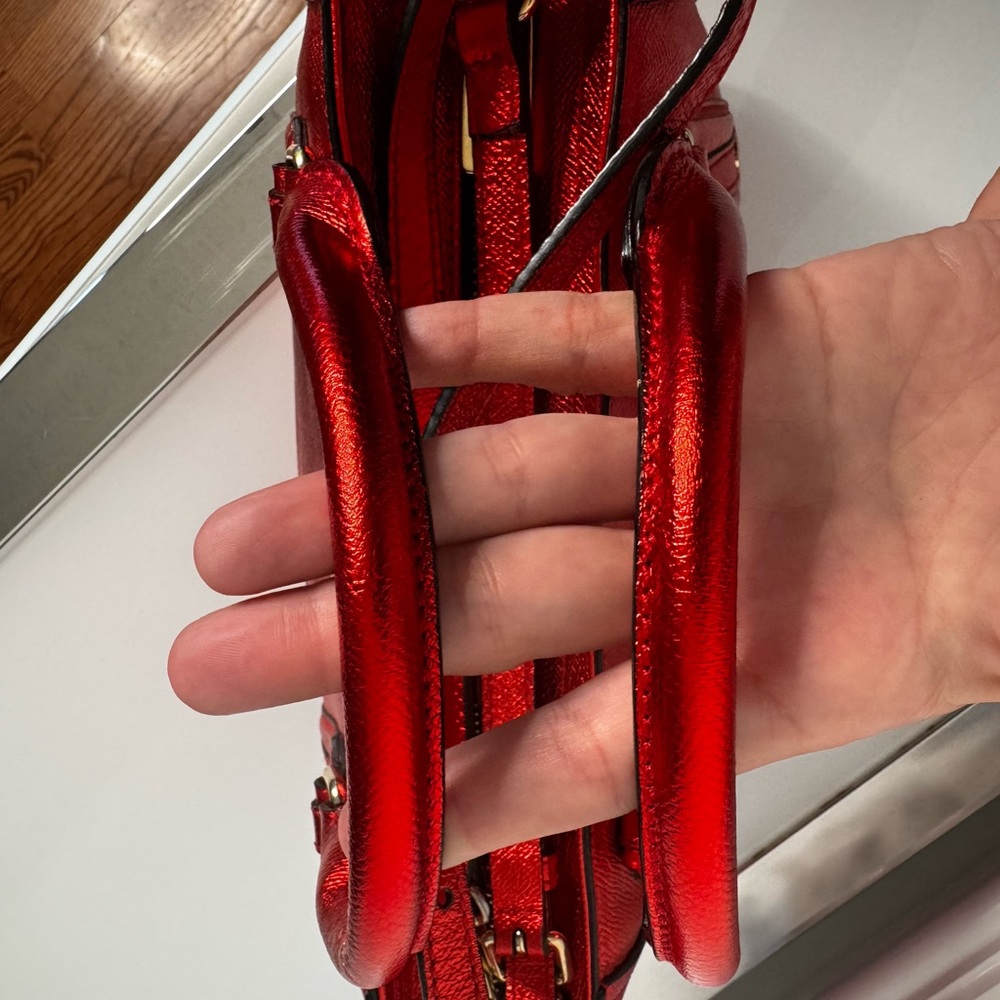 Burberry Metallic Red Leather Somerford - Picture 12 of 17